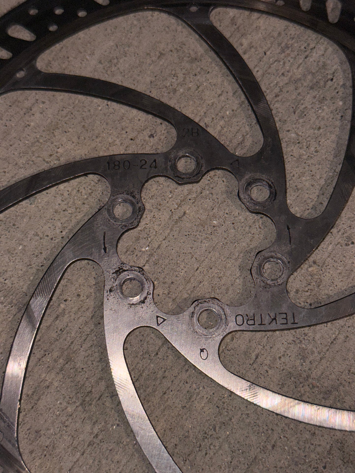 Tektro 180mm rotors front and rear